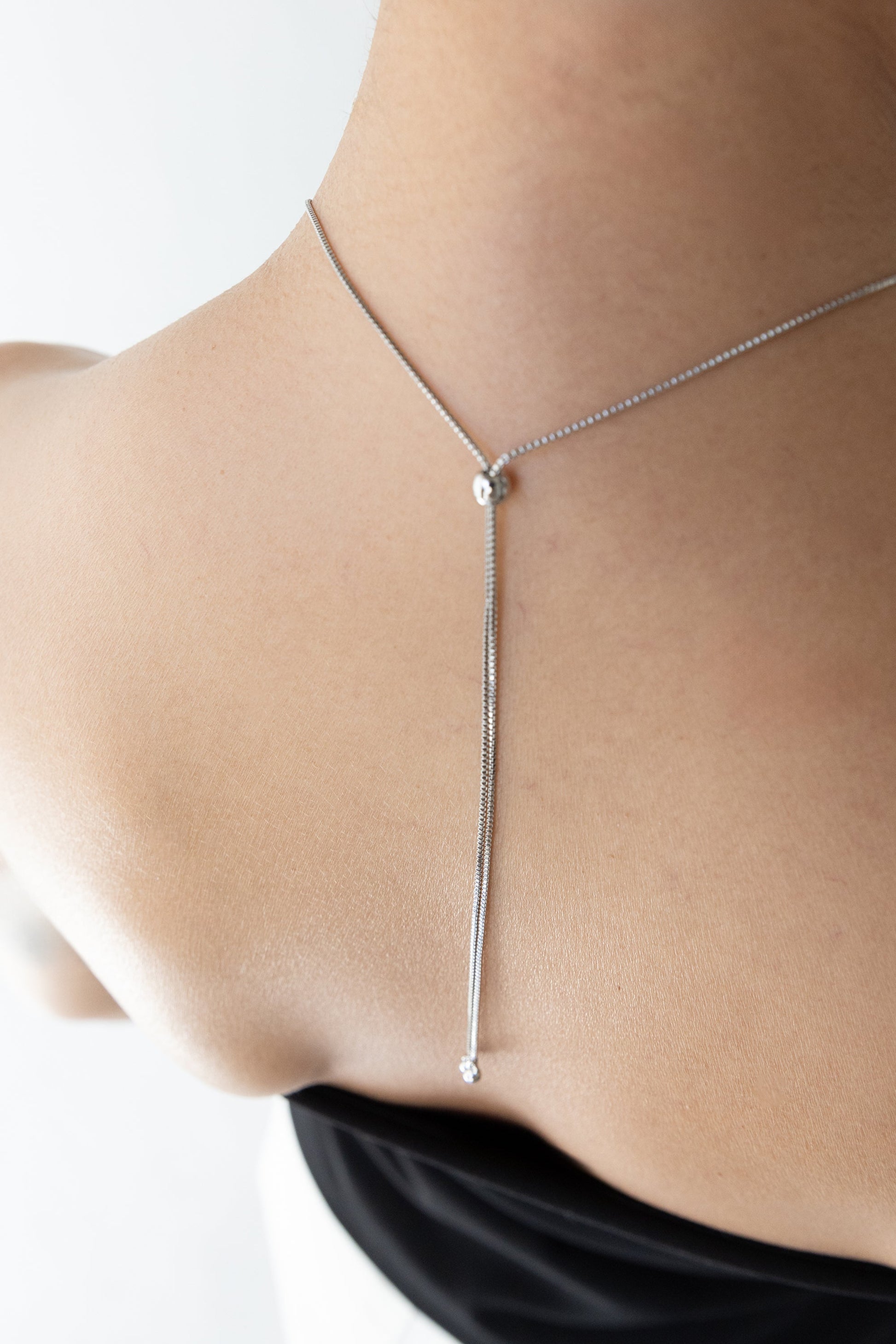 SPARKLY SLIP BEAD NECKLACE