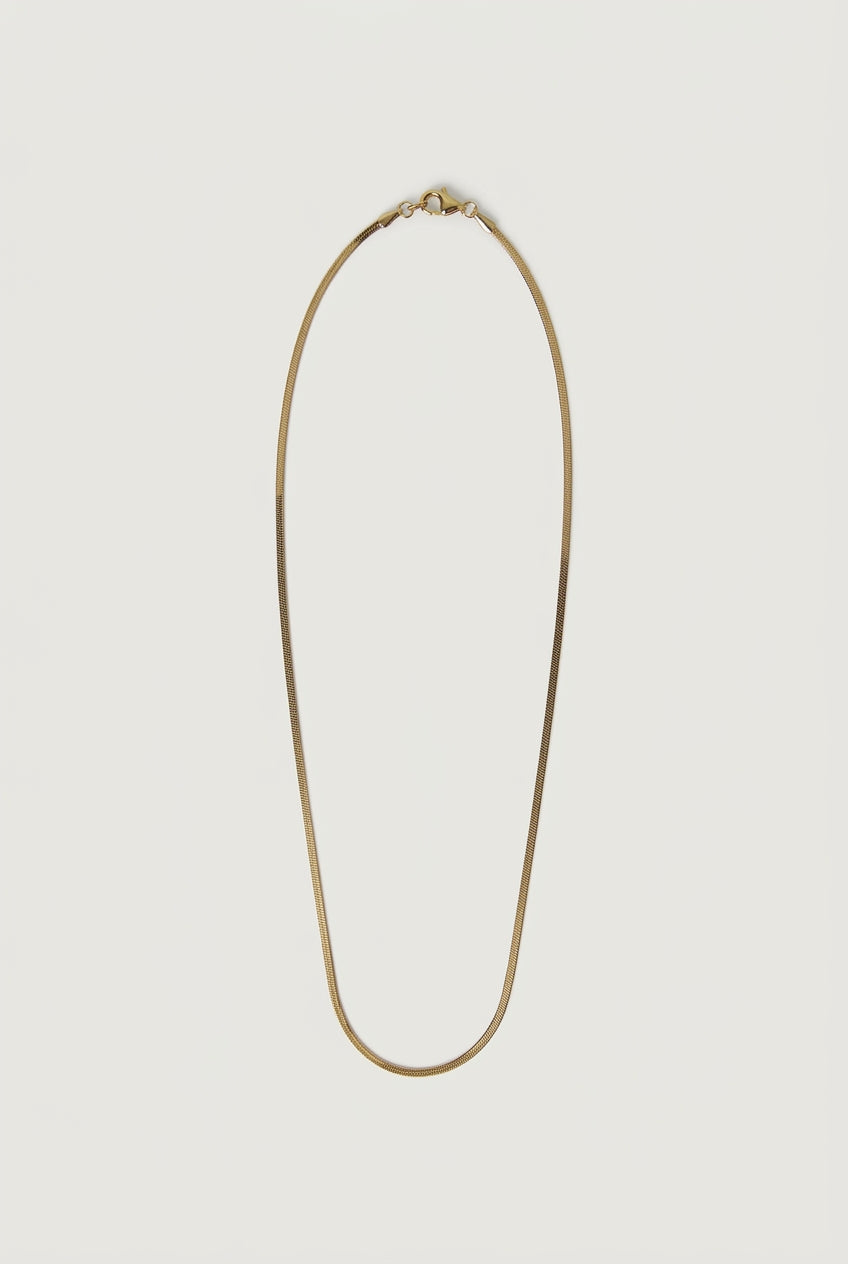 THIN SNAKE CHAIN NECKLACE
