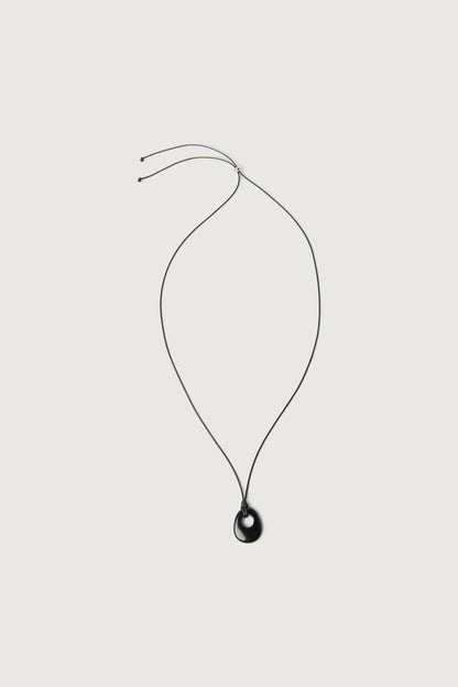 HOLLOW STONE PENDANT NECKLACE