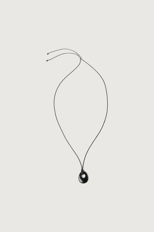HOLLOW STONE PENDANT NECKLACE
