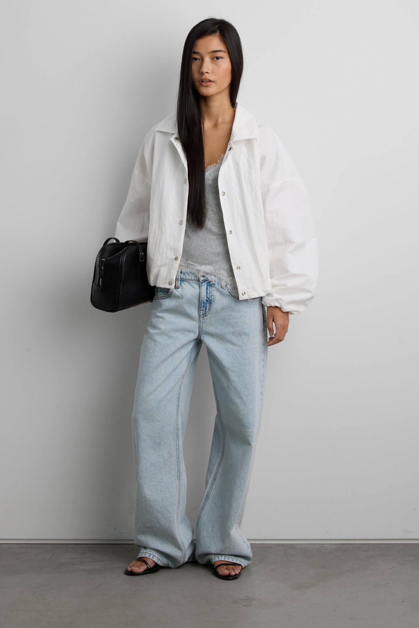 NYLON BUTTON FRONT BALLOON HEM JACKET