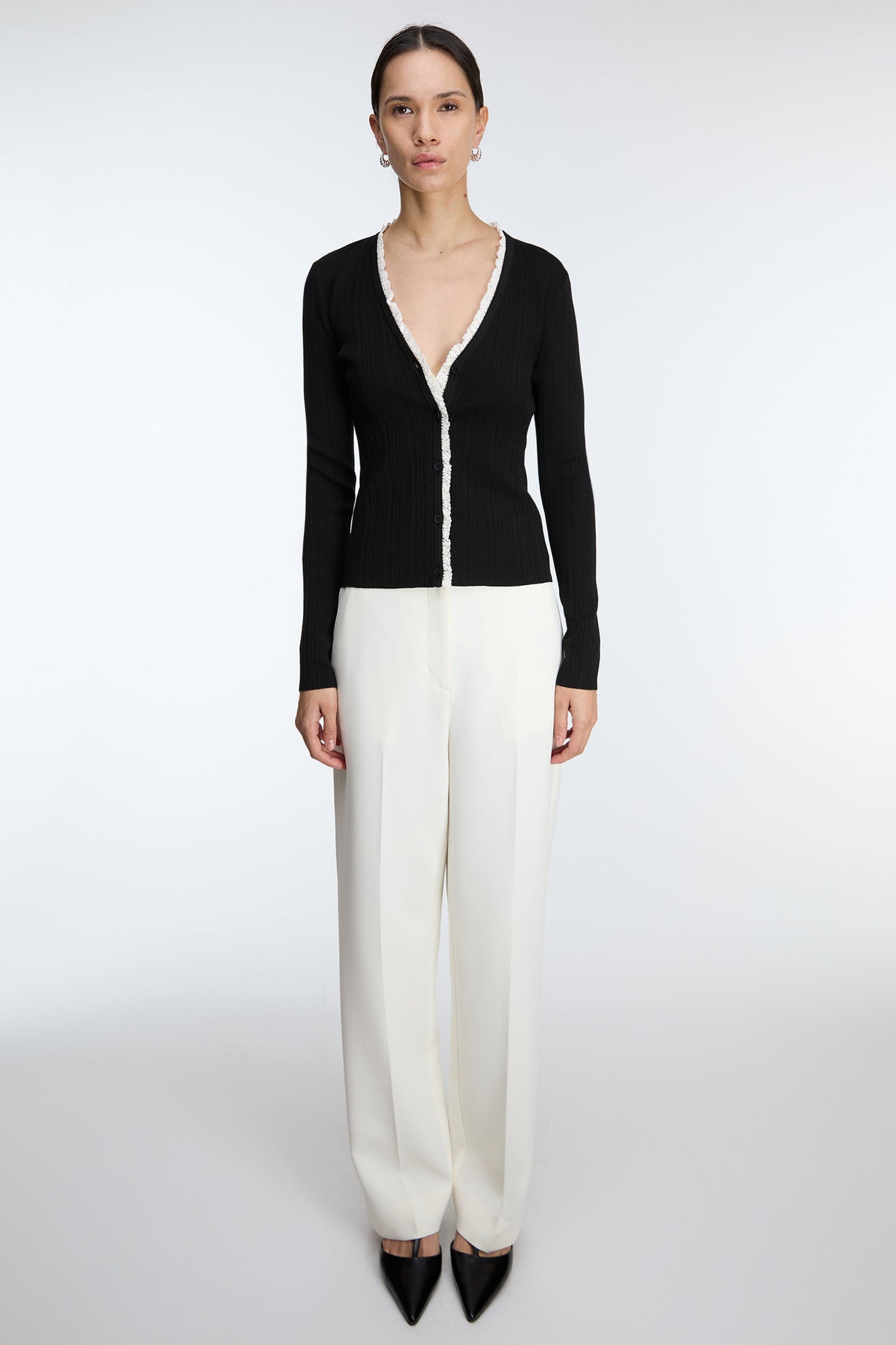 HIGH-RISE STRAIGHT LEG TROUSER WITH HALF ELASTIC WAIST