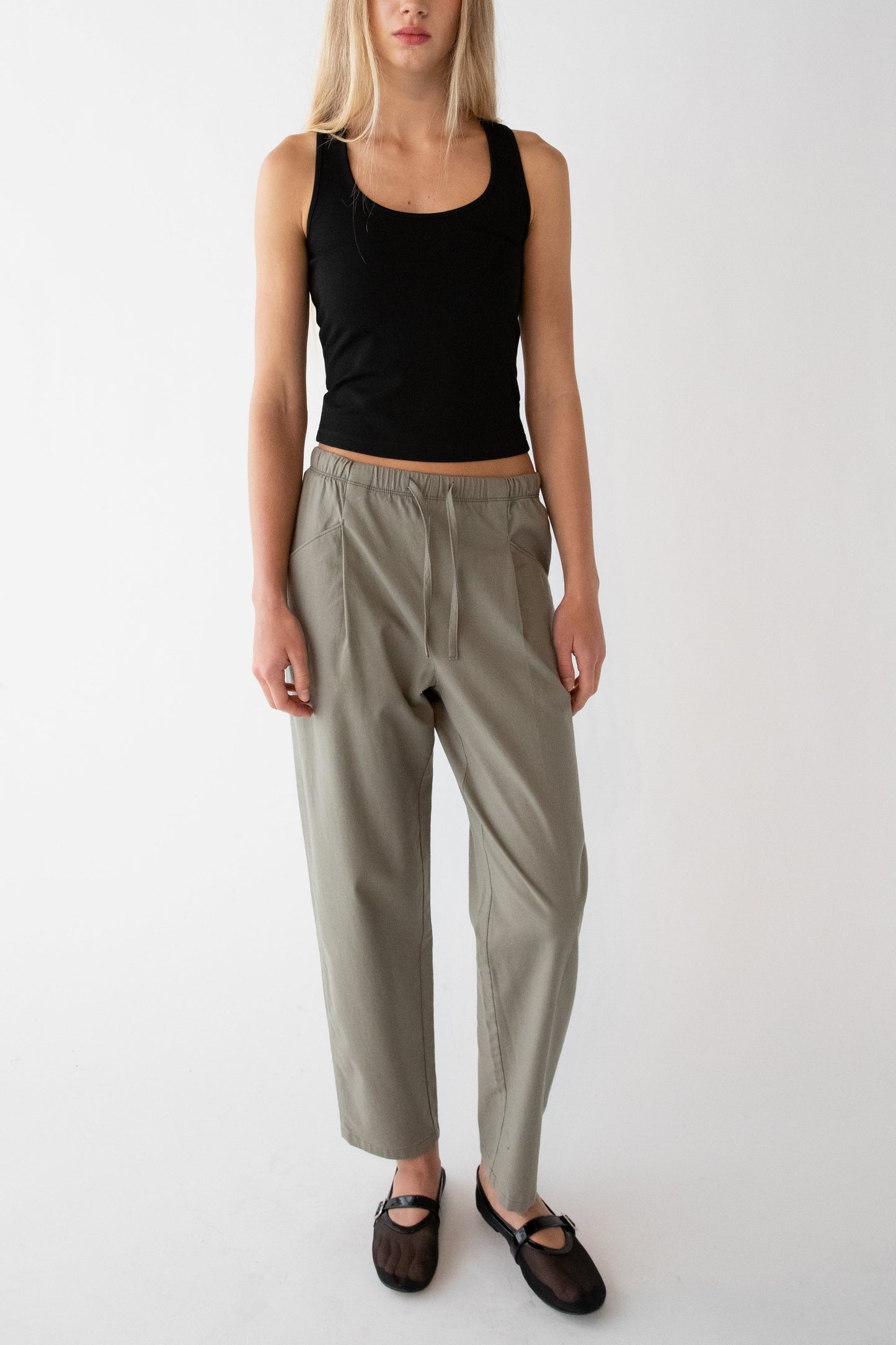 TAPERED PANT WITH DRAWSTRING WAIST