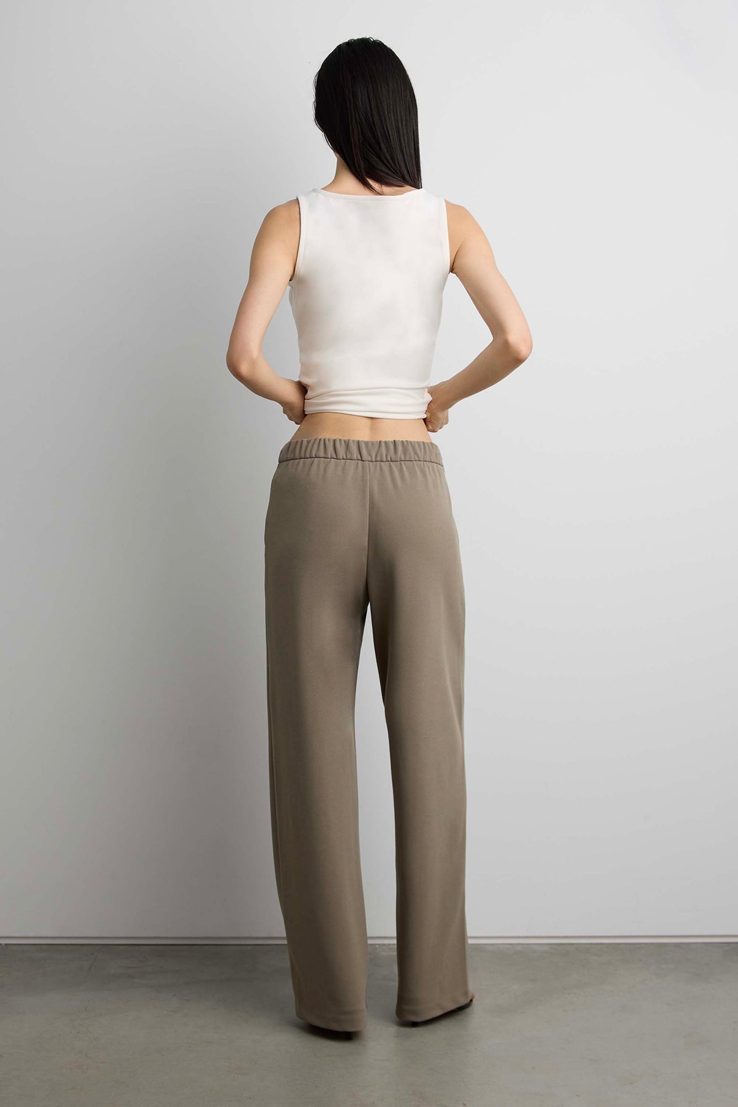 MID-RISE WIDE LEG PANT