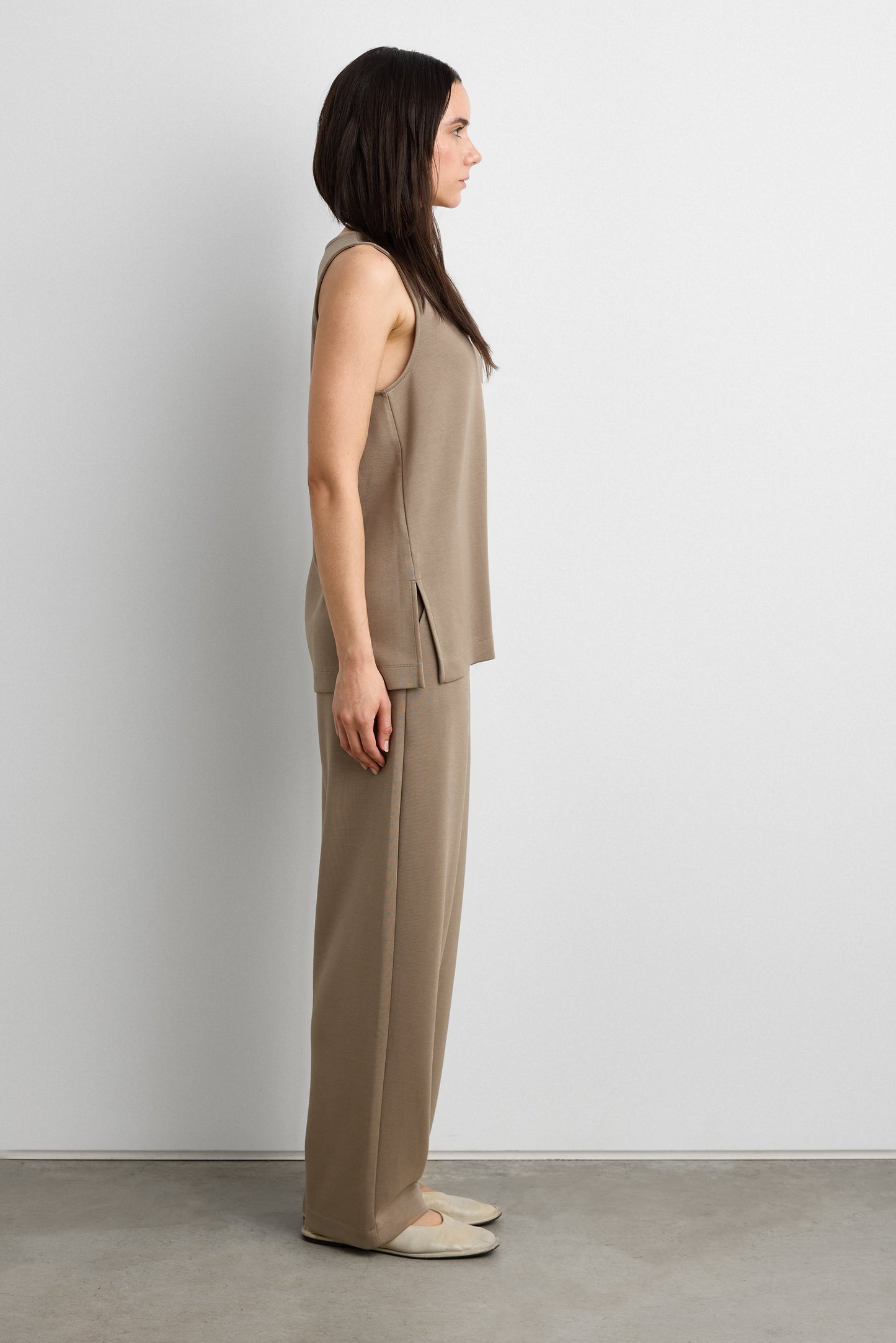 SCUBA ELASTIC WAIST STRAIGHT LEG PANT