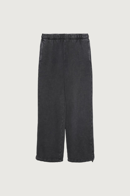 FLEECE STUDIO SWEATPANT WITH SHOCKCORD HEM