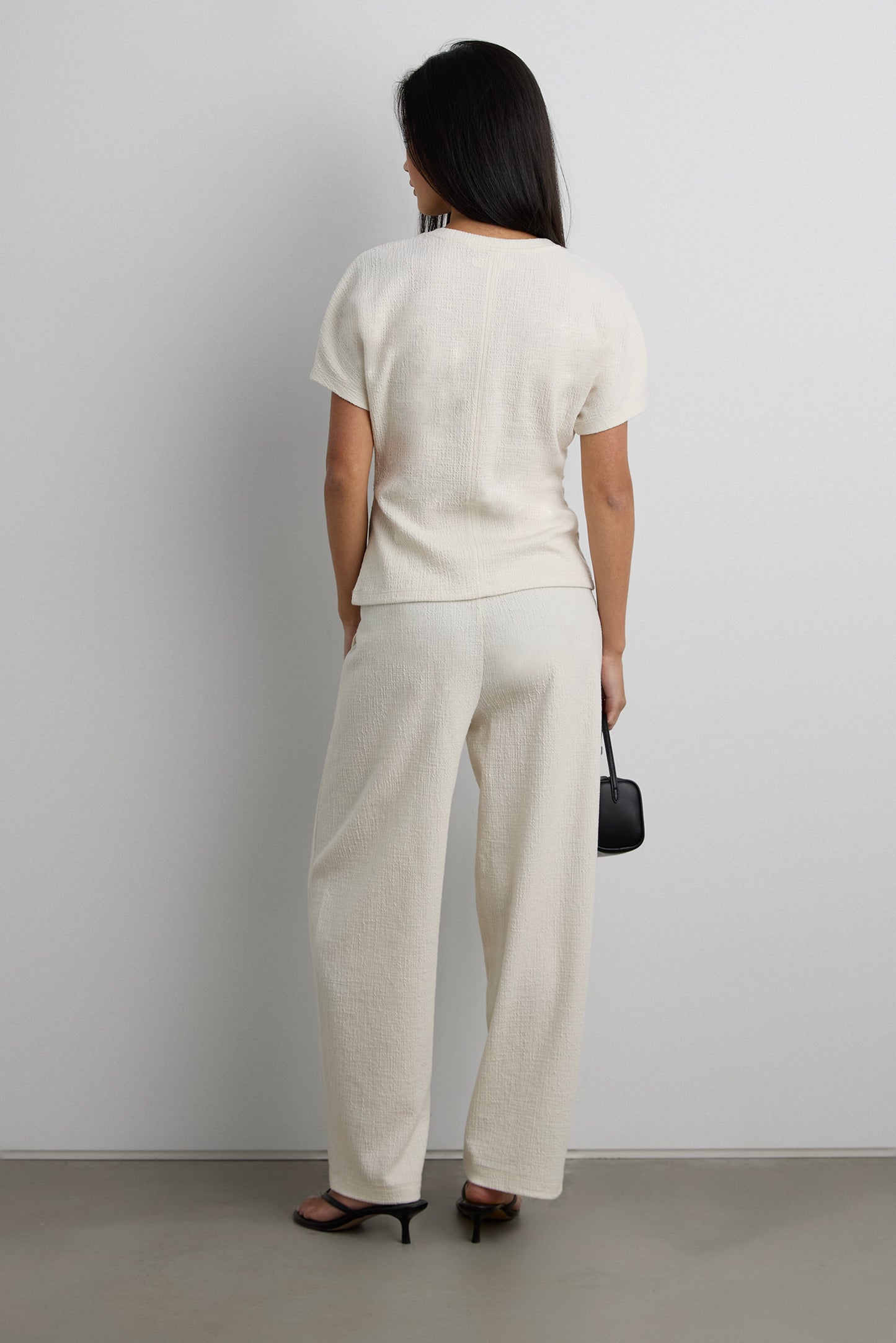 ELASTIC WAIST BARREL PANT