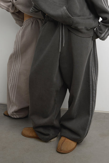 FLEECE STUDIO BOYFRIEND TRACK SWEATPANT