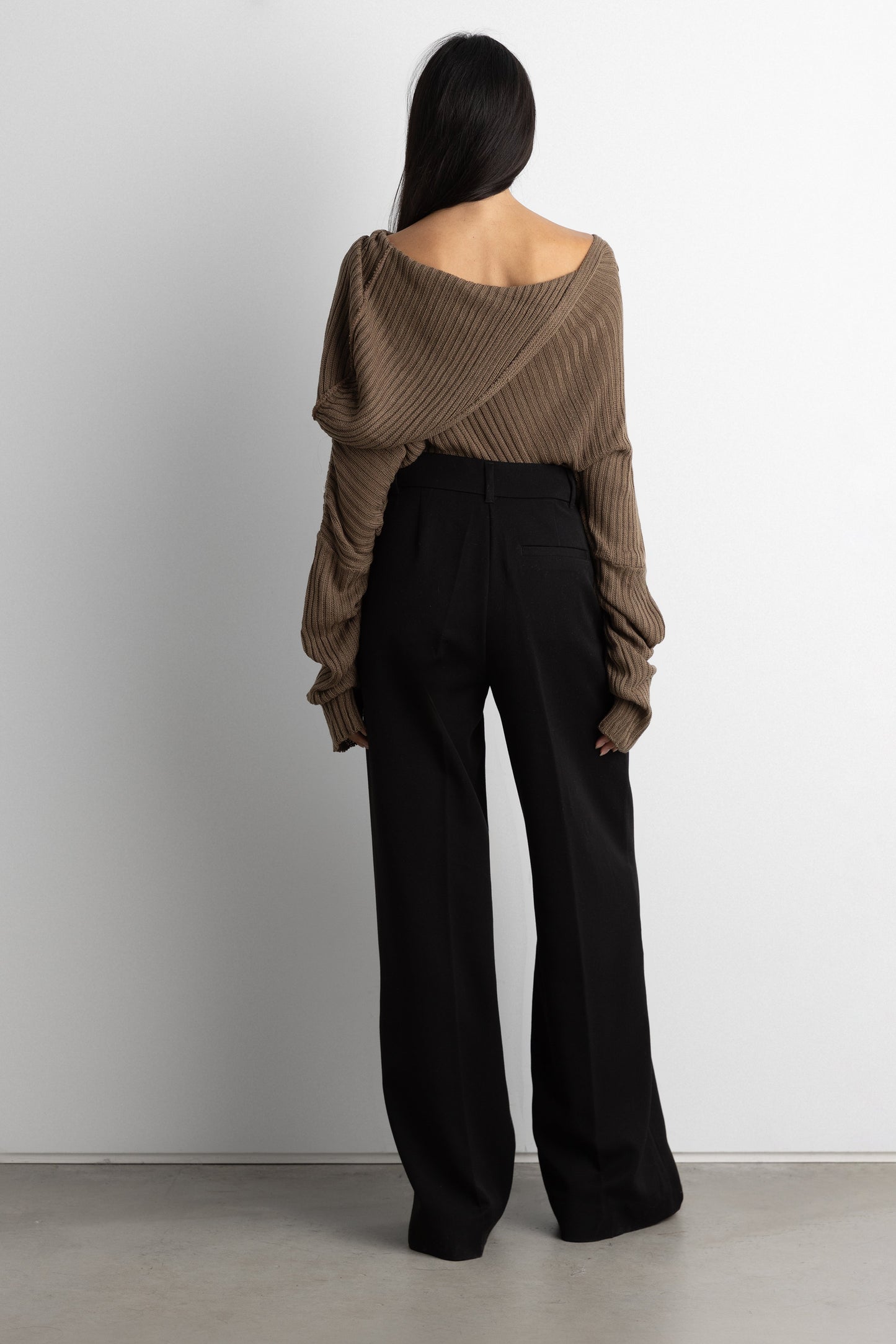 WIDE LEG TROUSER