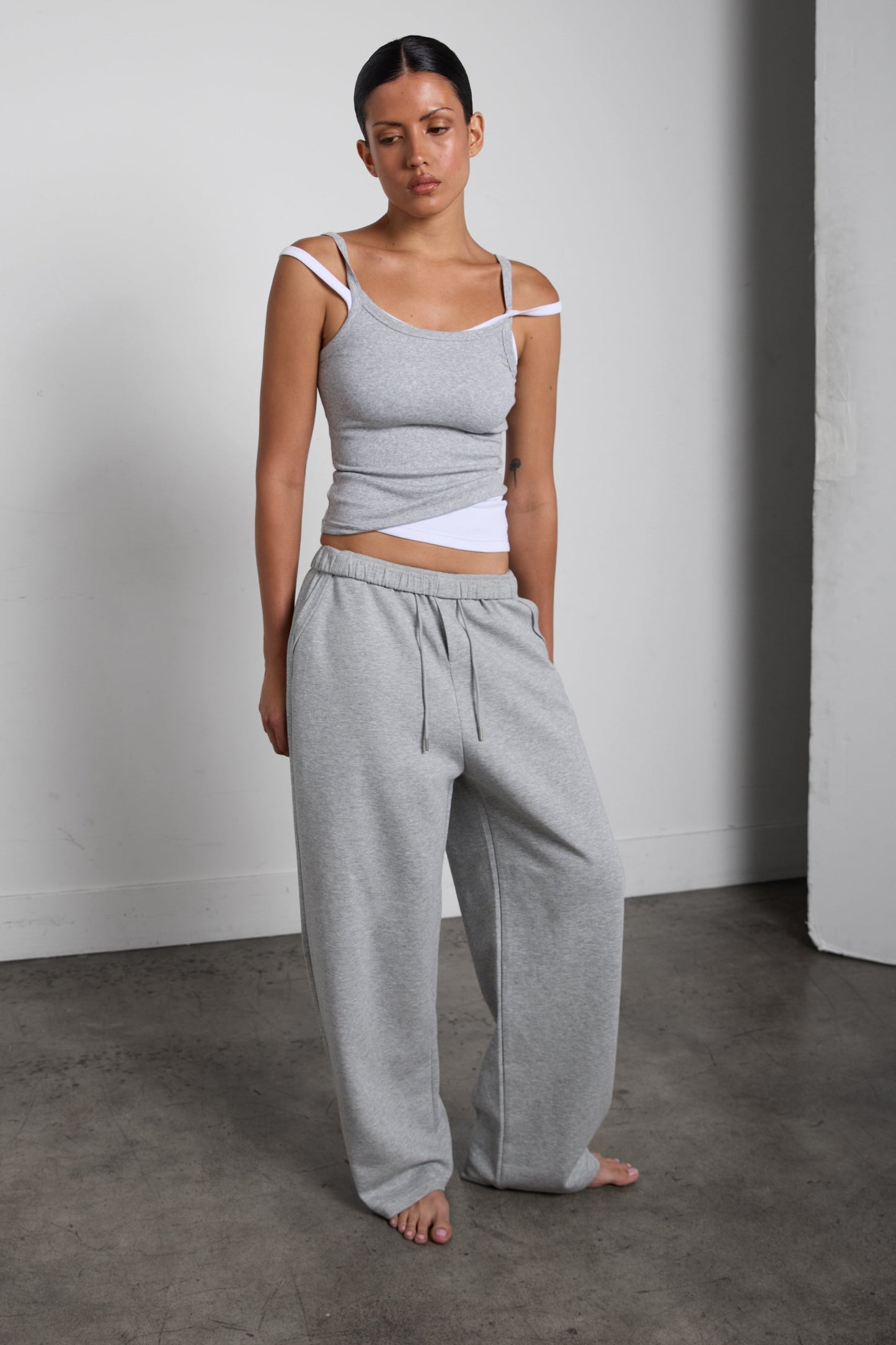 RELAXED ELASTIC WAIST LOUNGE PANT