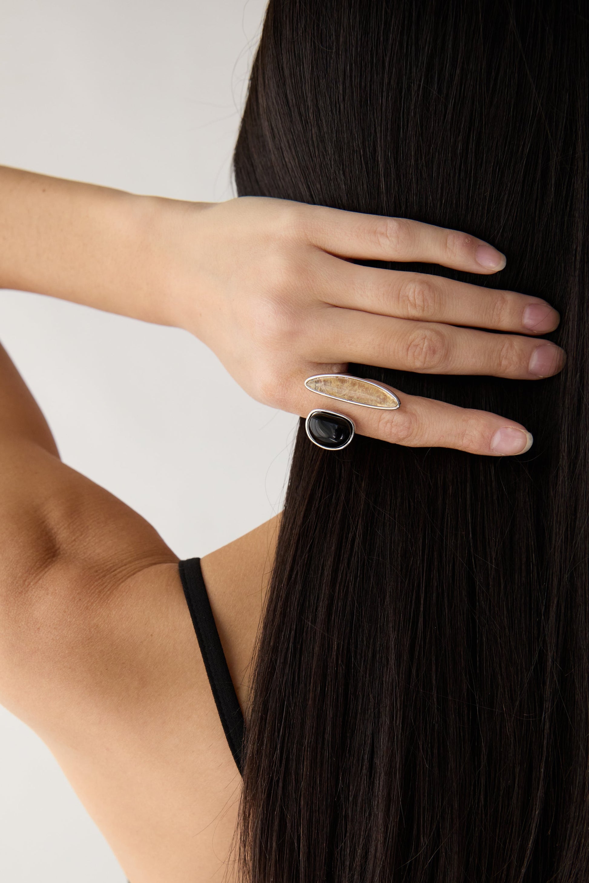 ABSTRACT STONE RING