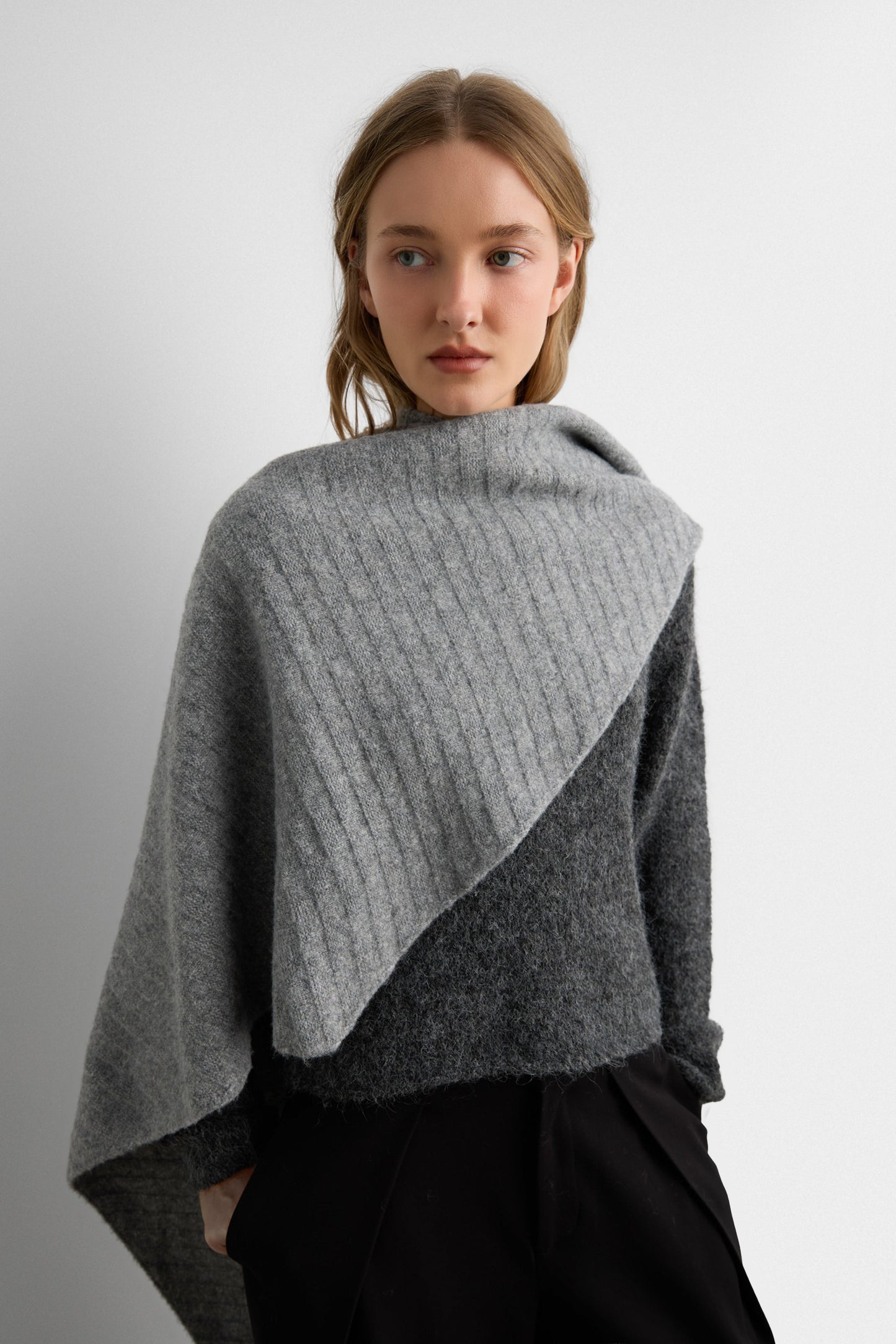 KNIT SHAWL SCARF