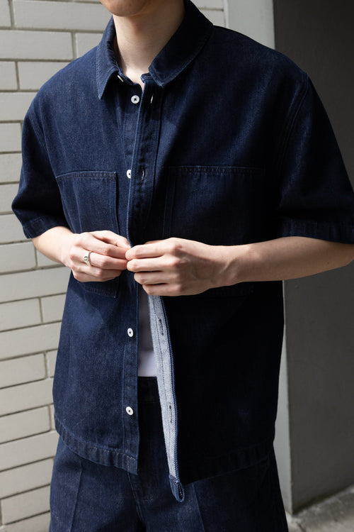 OVERSIZED SHORT SLEEVE DENIM SHIRT