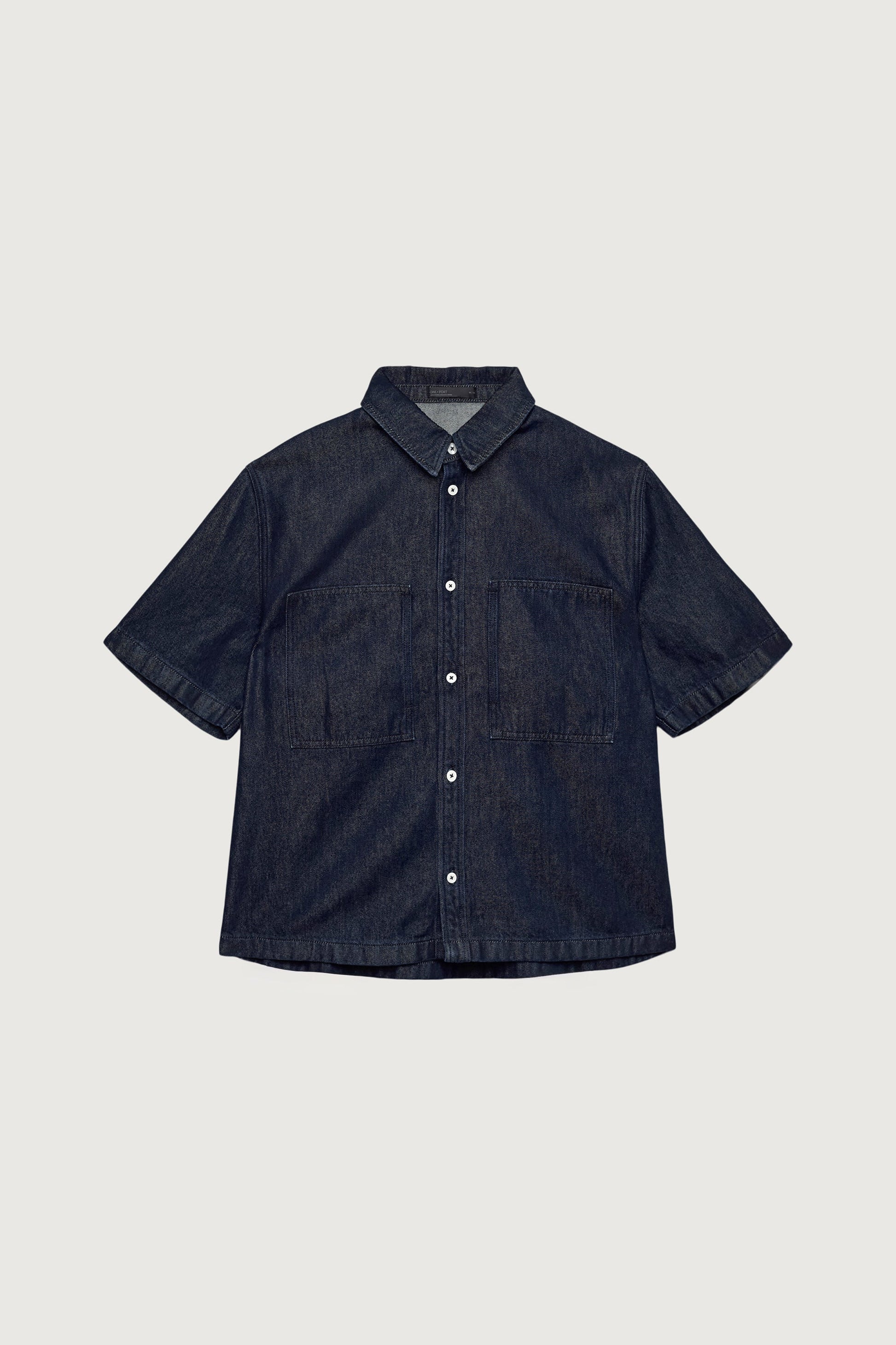OVERSIZED SHORT SLEEVE DENIM SHIRT