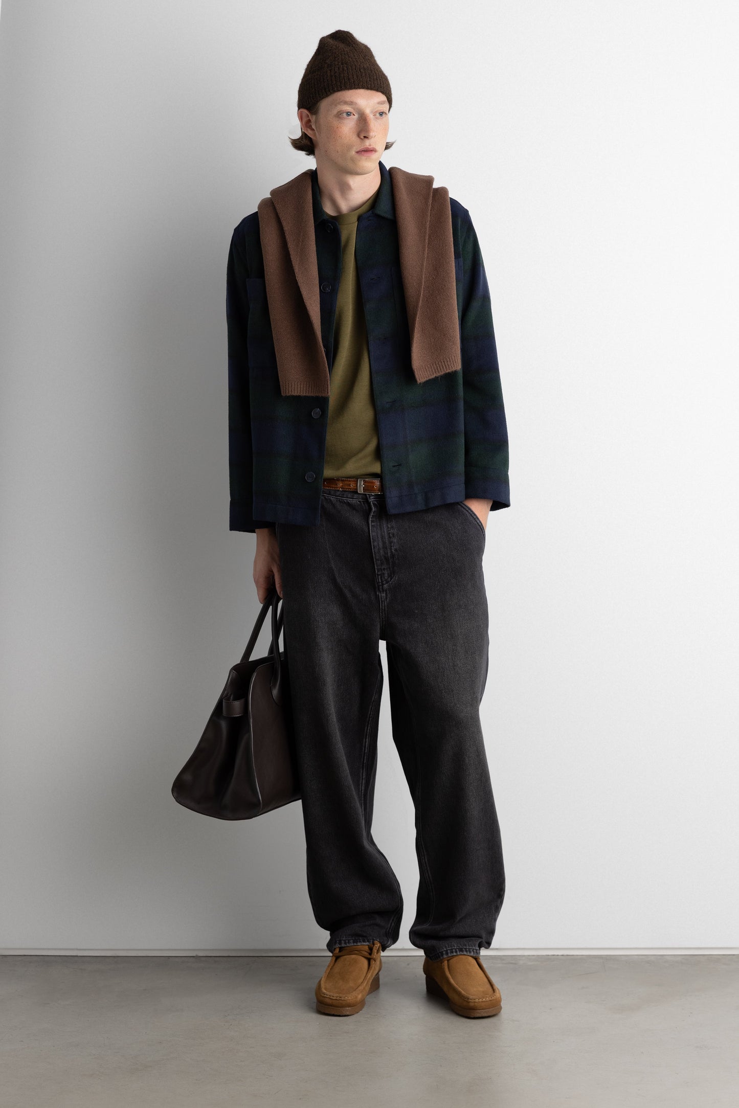 RELAXED FLANNEL BUTTON UP SHIRT