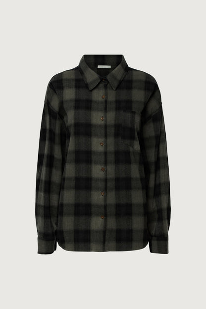 VINTAGE PLAID BUTTON UP SHIRT