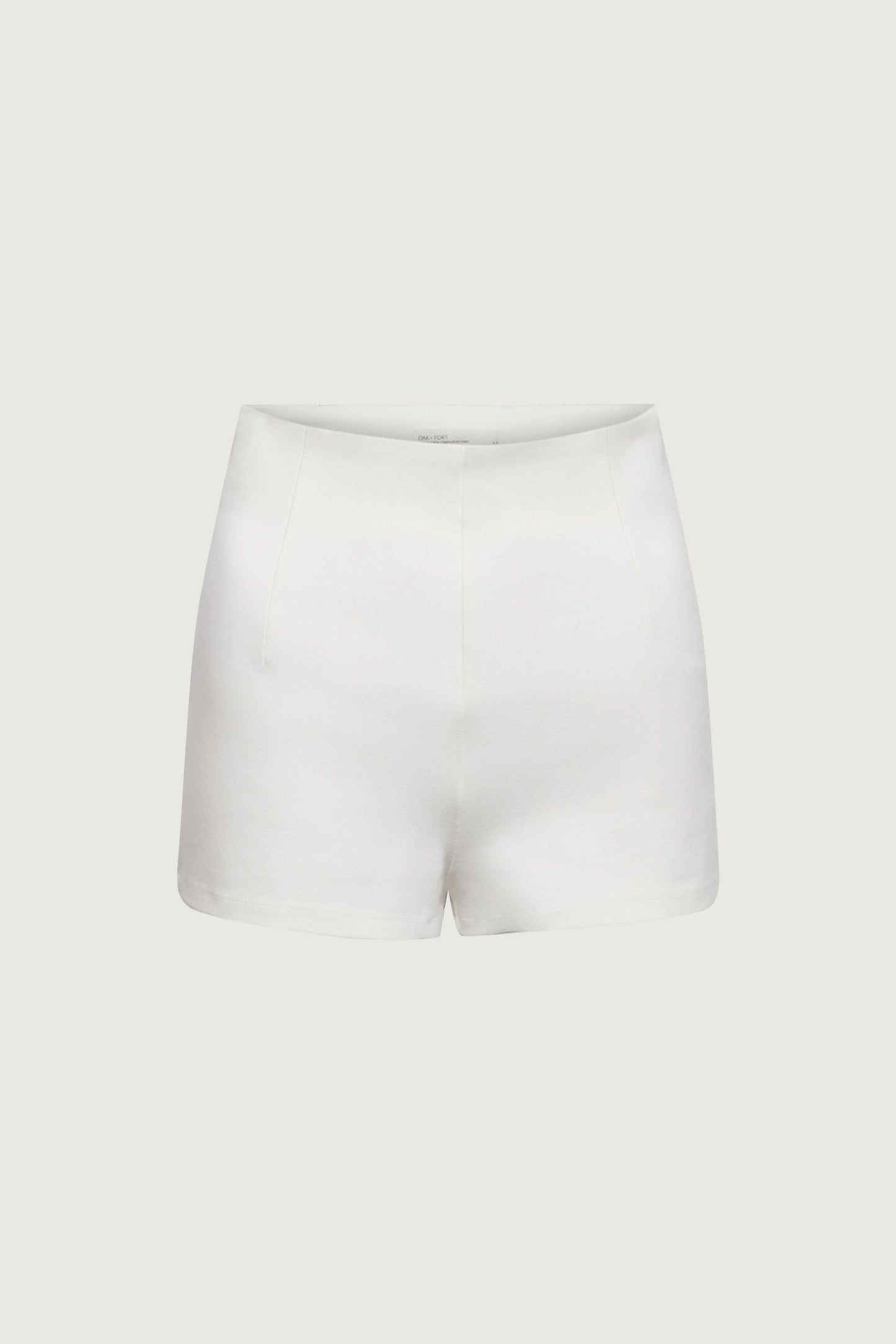 HIGH RISE FITTED SHORT