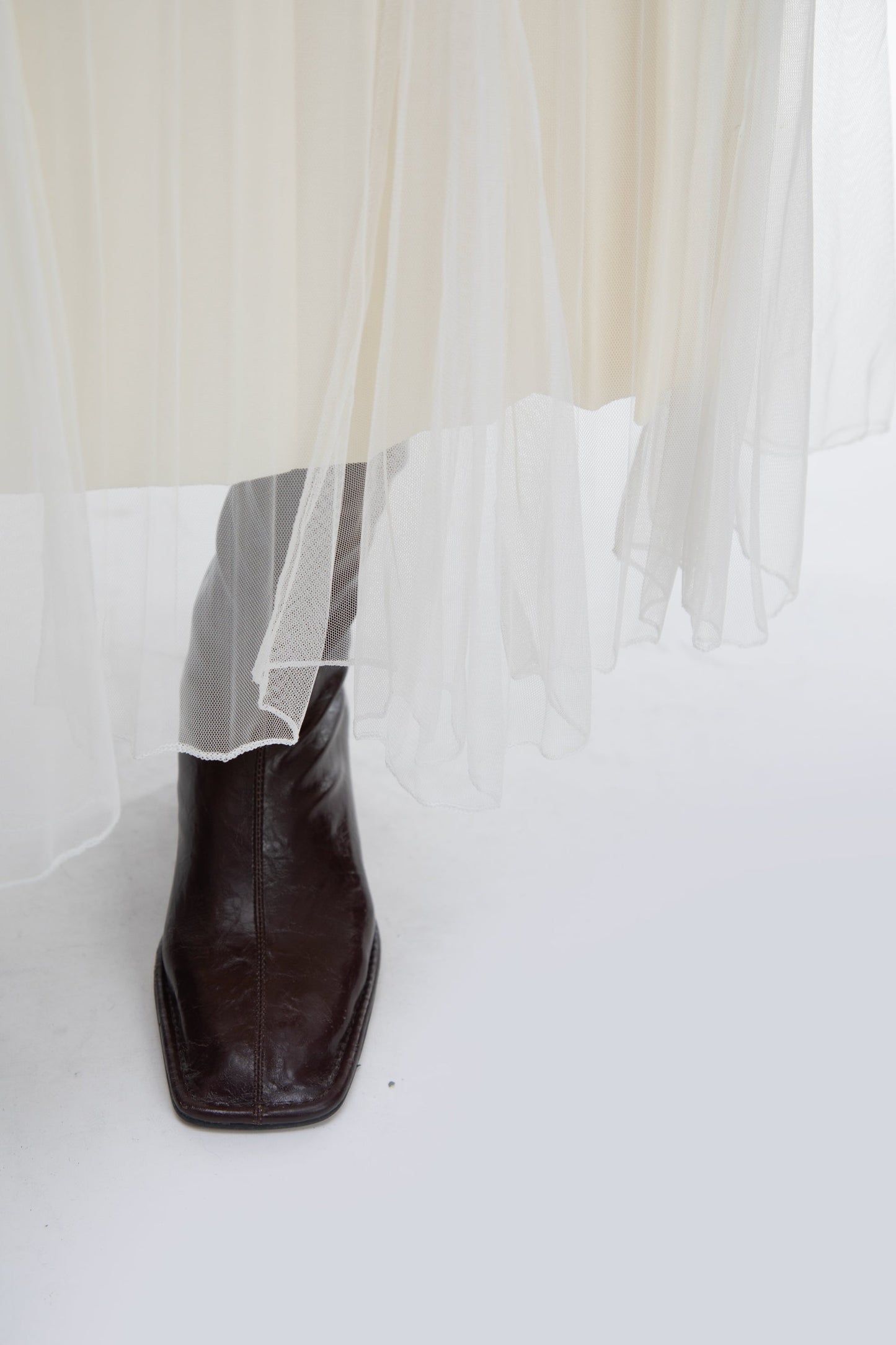REVERSIBLE LAYERED PLEATED MIDI SKIRT