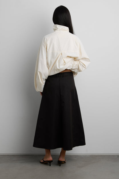 FRONT PLEATED MAXI SKIRT