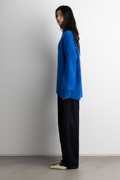 OVERSIZED CREWNECK SWEATER