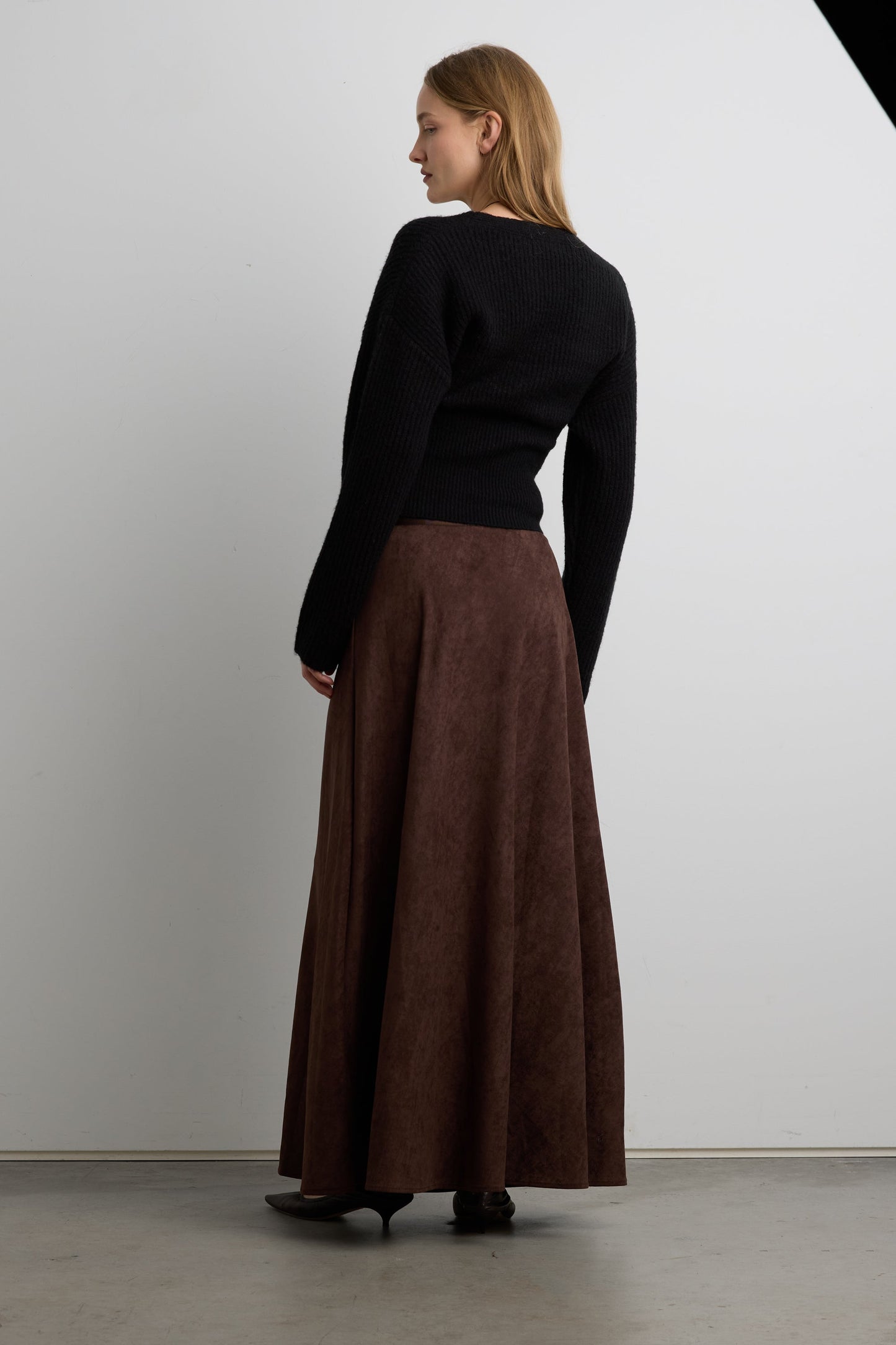 V-NECK WRAP SWEATER
