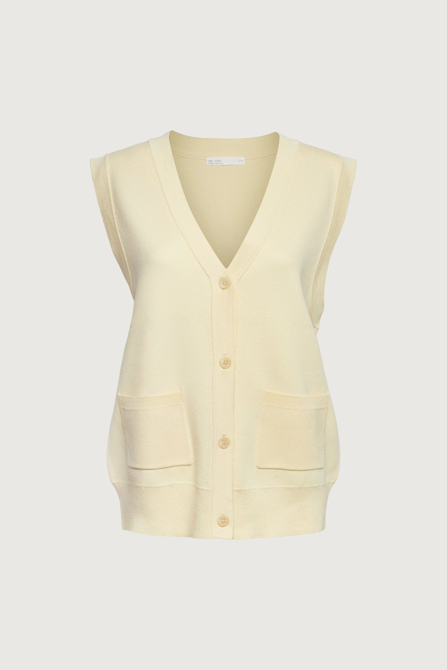 BUTTON FRONT SWEATER VEST