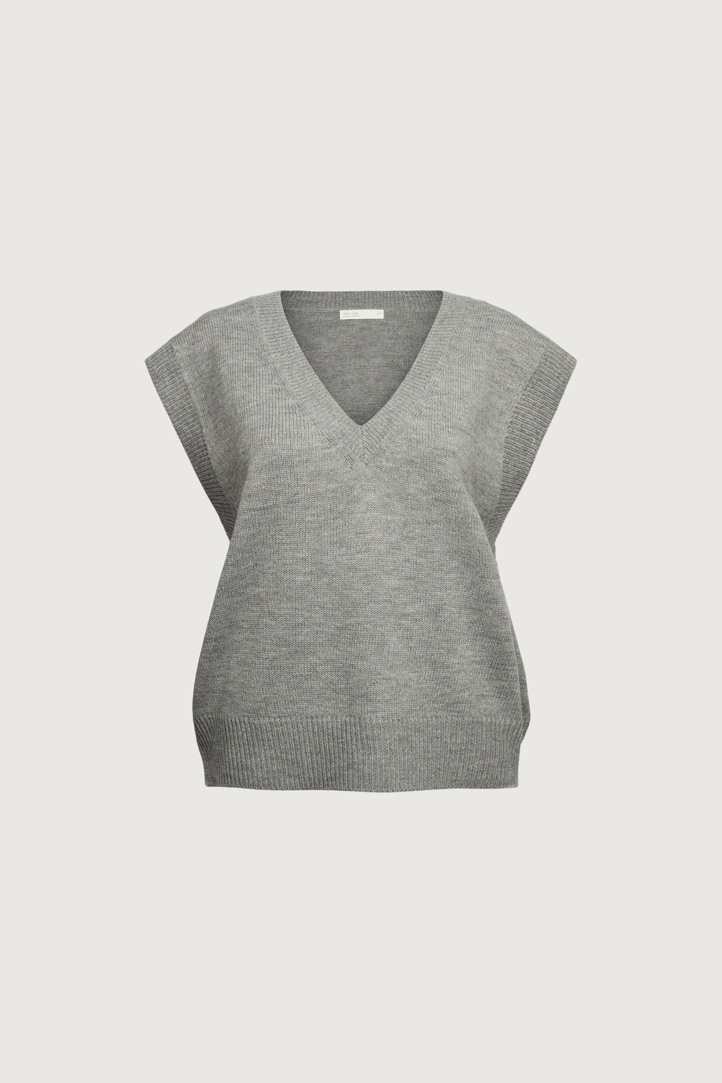 V-NECK SWEATER VEST