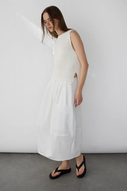 HIGH NECKLINE KNIT TANK