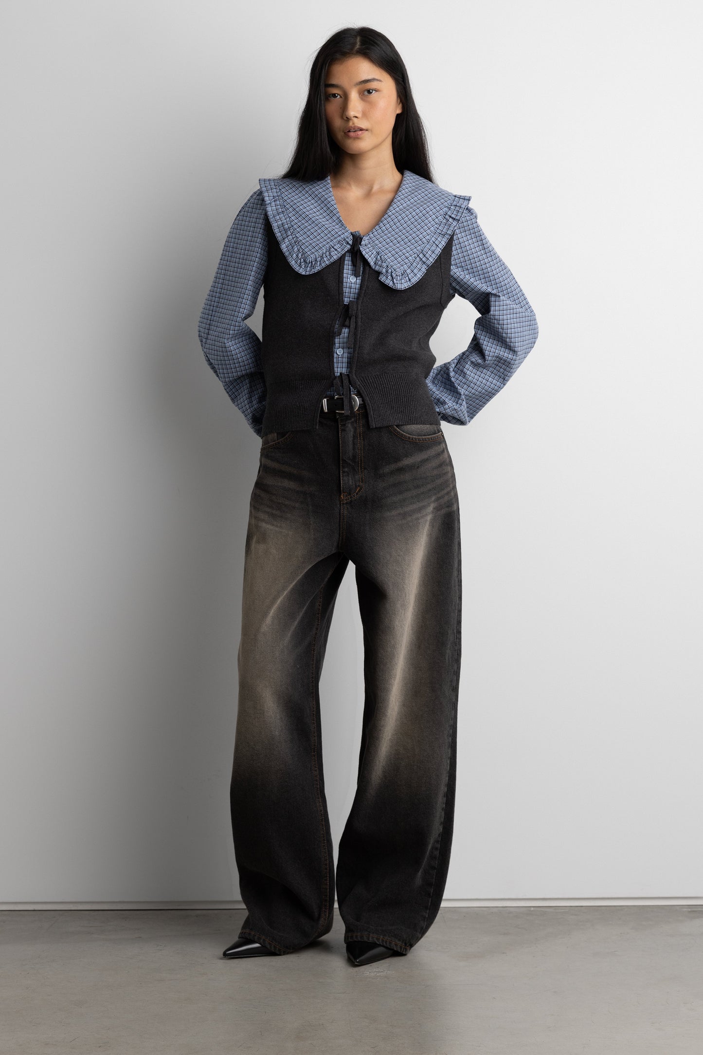 OPEN FRONT SWEATER VEST WITH TIES