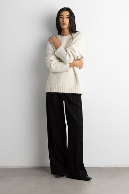 BRUSHED ALPACA OVERSIZED CREWNECK SWEATER