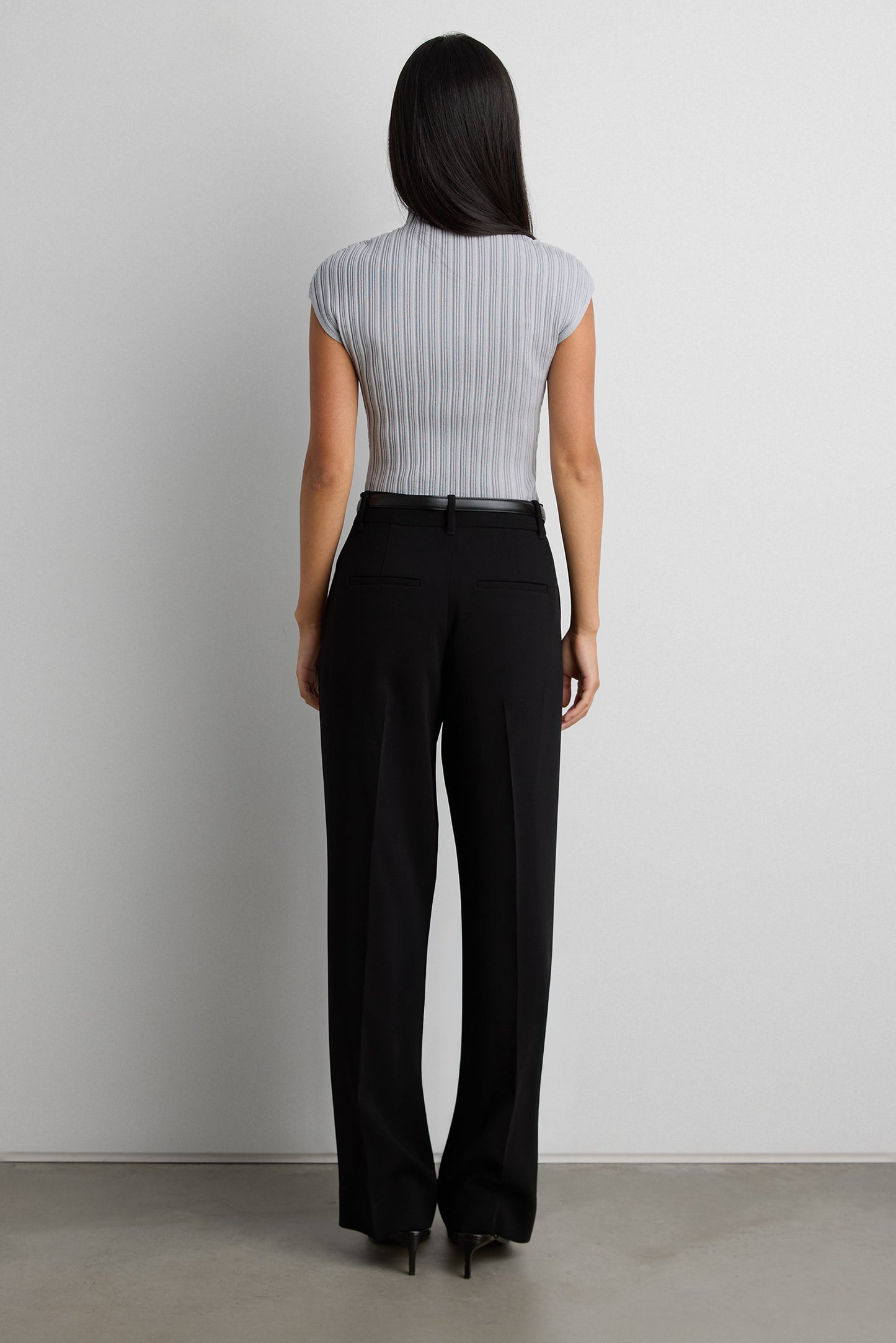 OTTOMAN RIBBED KNIT SLEEVELESS TOP