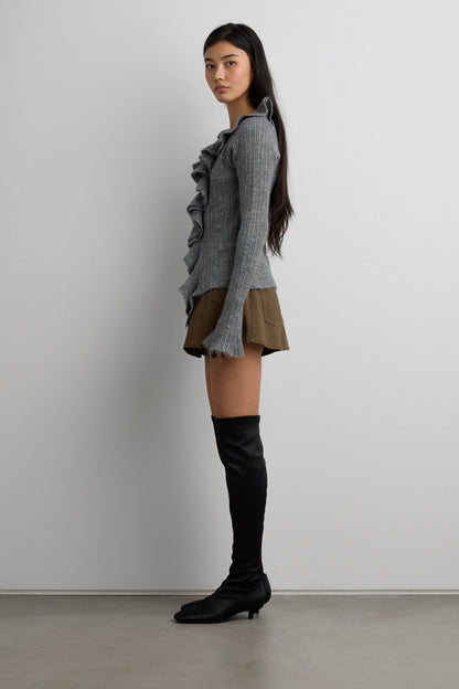 RUFFLED V-NECK SWEATER