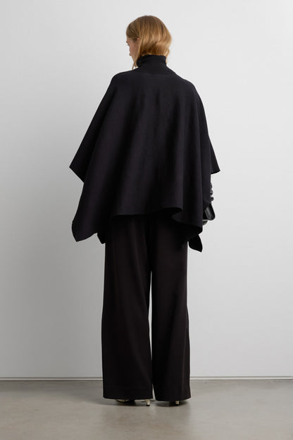 TURTLENECK CAPE