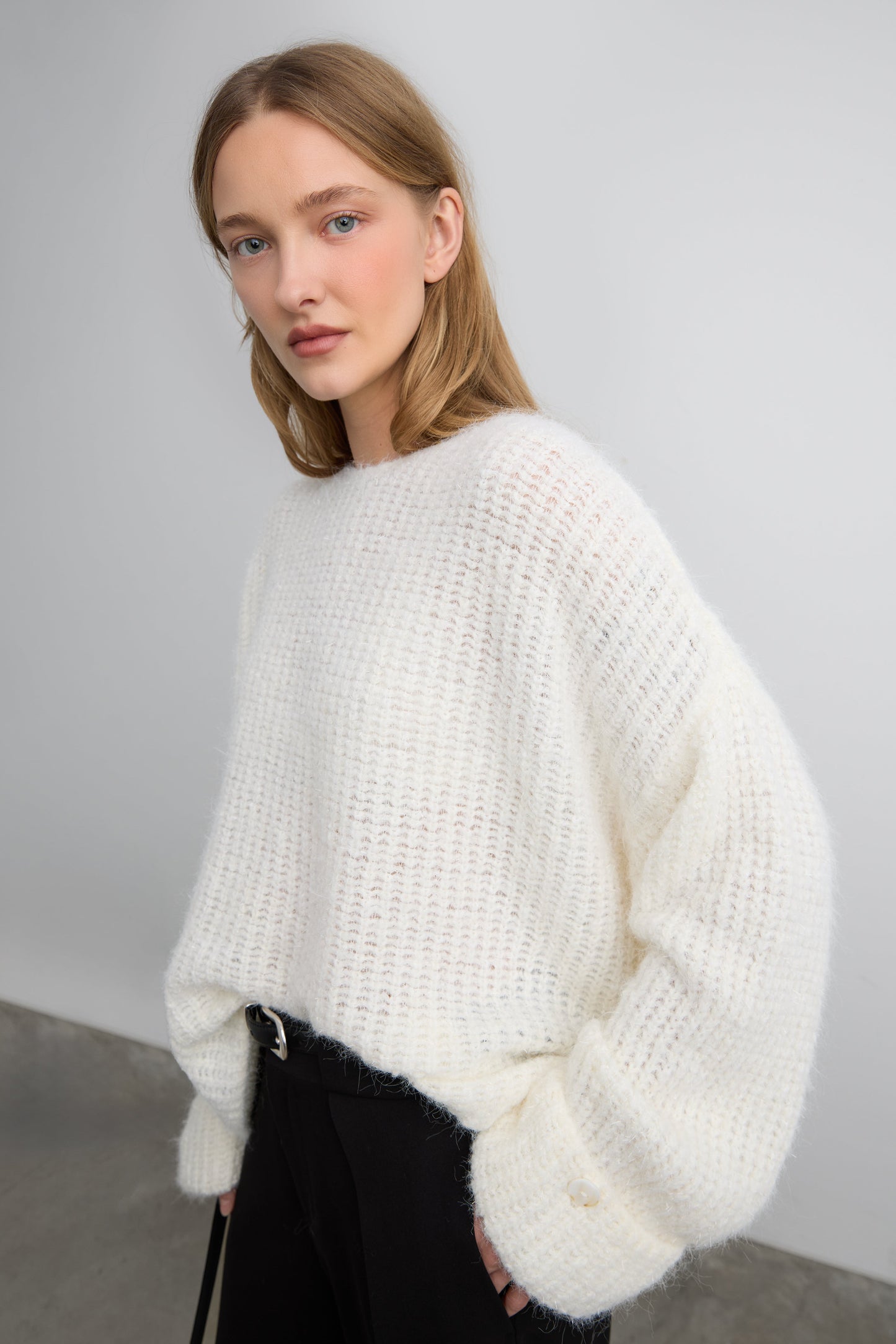 RELAXED FIT FUZZY SHIMMER SWEATER