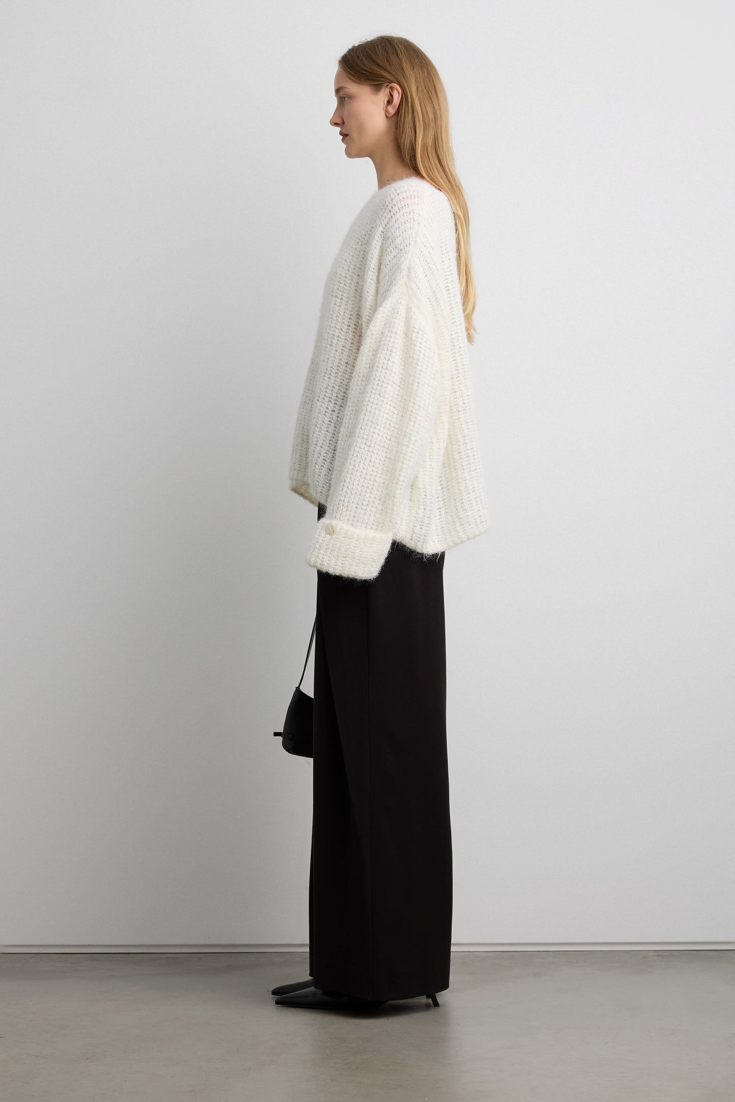 RELAXED FIT FUZZY SHIMMER SWEATER