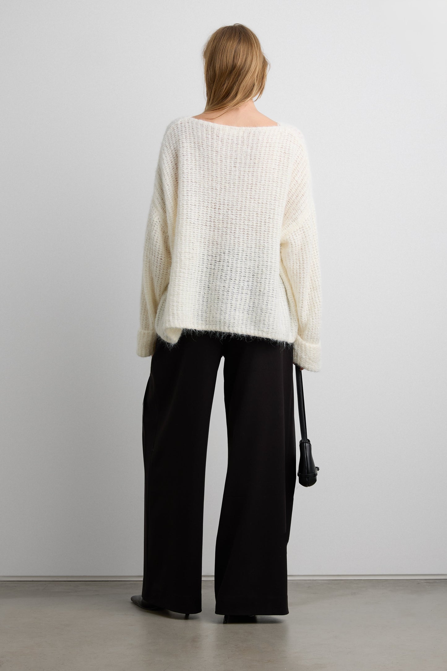 RELAXED FIT FUZZY SHIMMER SWEATER