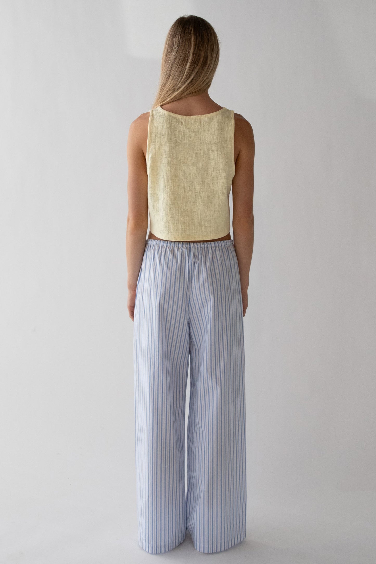 BUTTON FRONT TANK