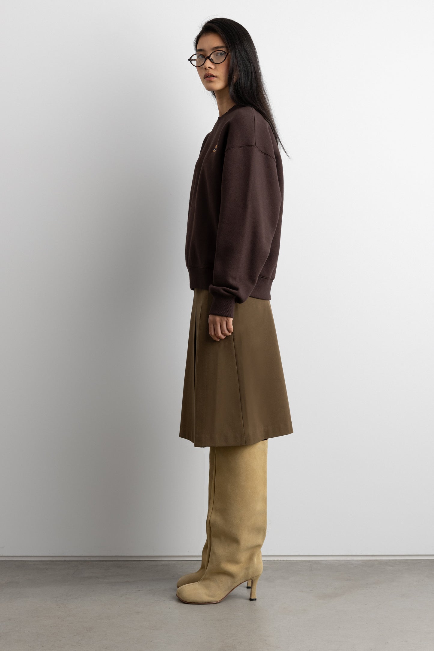 FLEECE STUDIO EMBROIDERED SWEATSHIRT