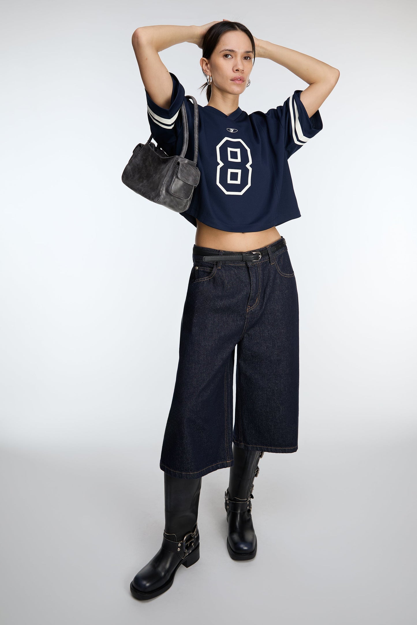 SHORT SLEEVE V-NECK JERSEY
