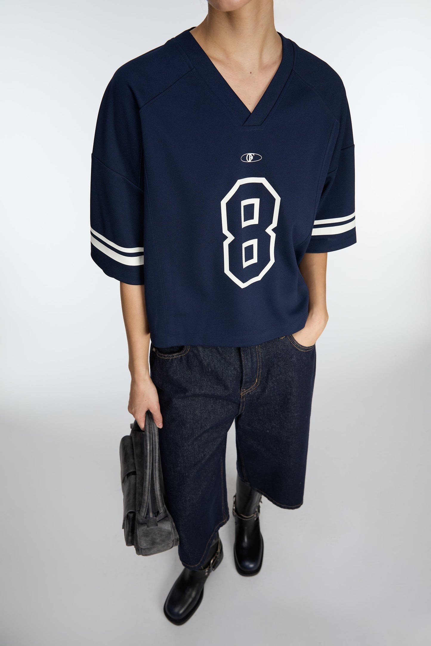 SHORT SLEEVE V-NECK JERSEY