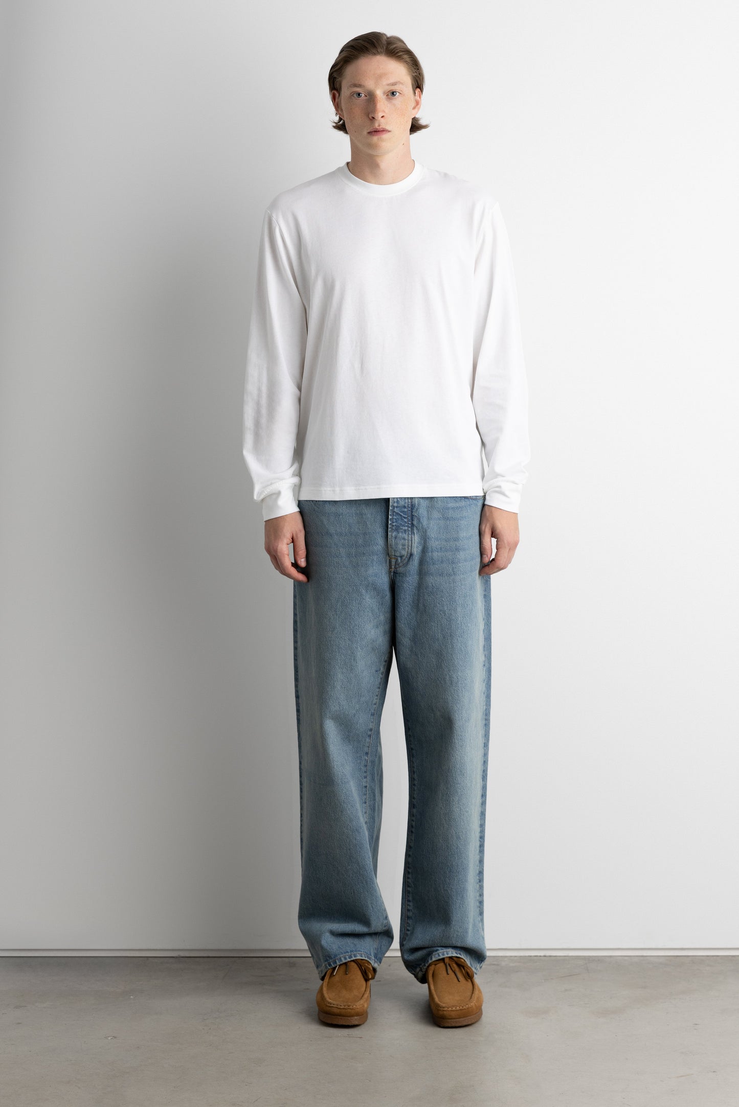 RELAXED LONG SLEEVE CREWNECK T-SHIRT