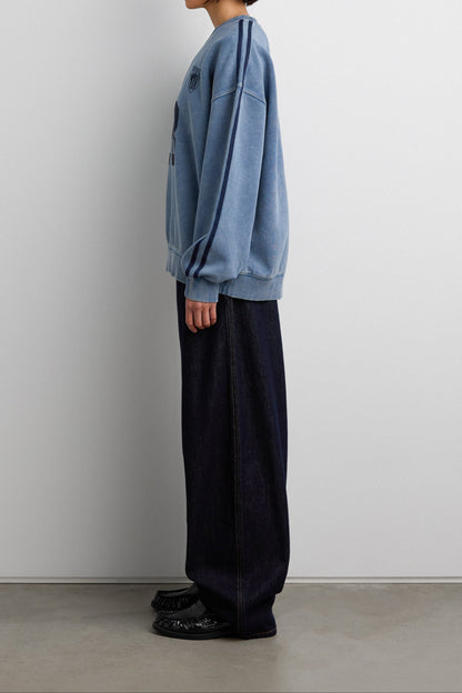 FLEECE STUDIO GRAPHIC PRINT SWEATSHIRT