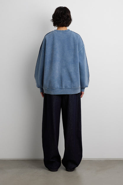 FLEECE STUDIO GRAPHIC PRINT SWEATSHIRT