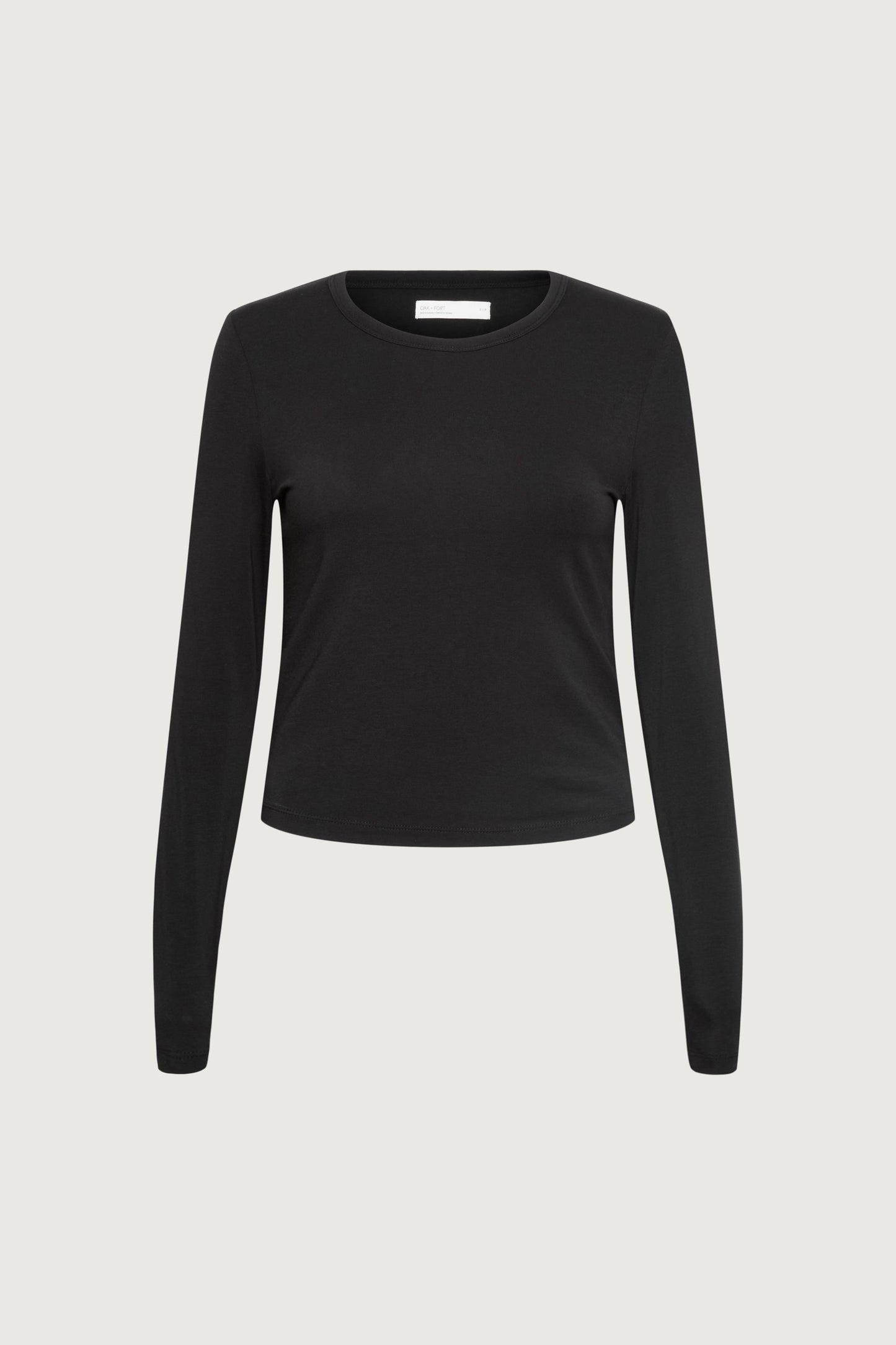 SLIM FIT LONG SLEEVE TOP