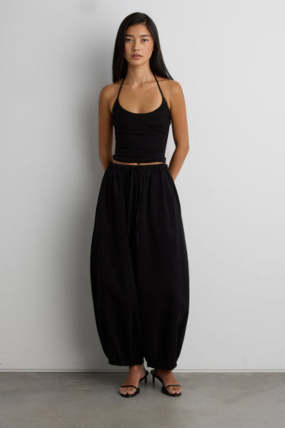 SCOOP NECK HALTER TOP
