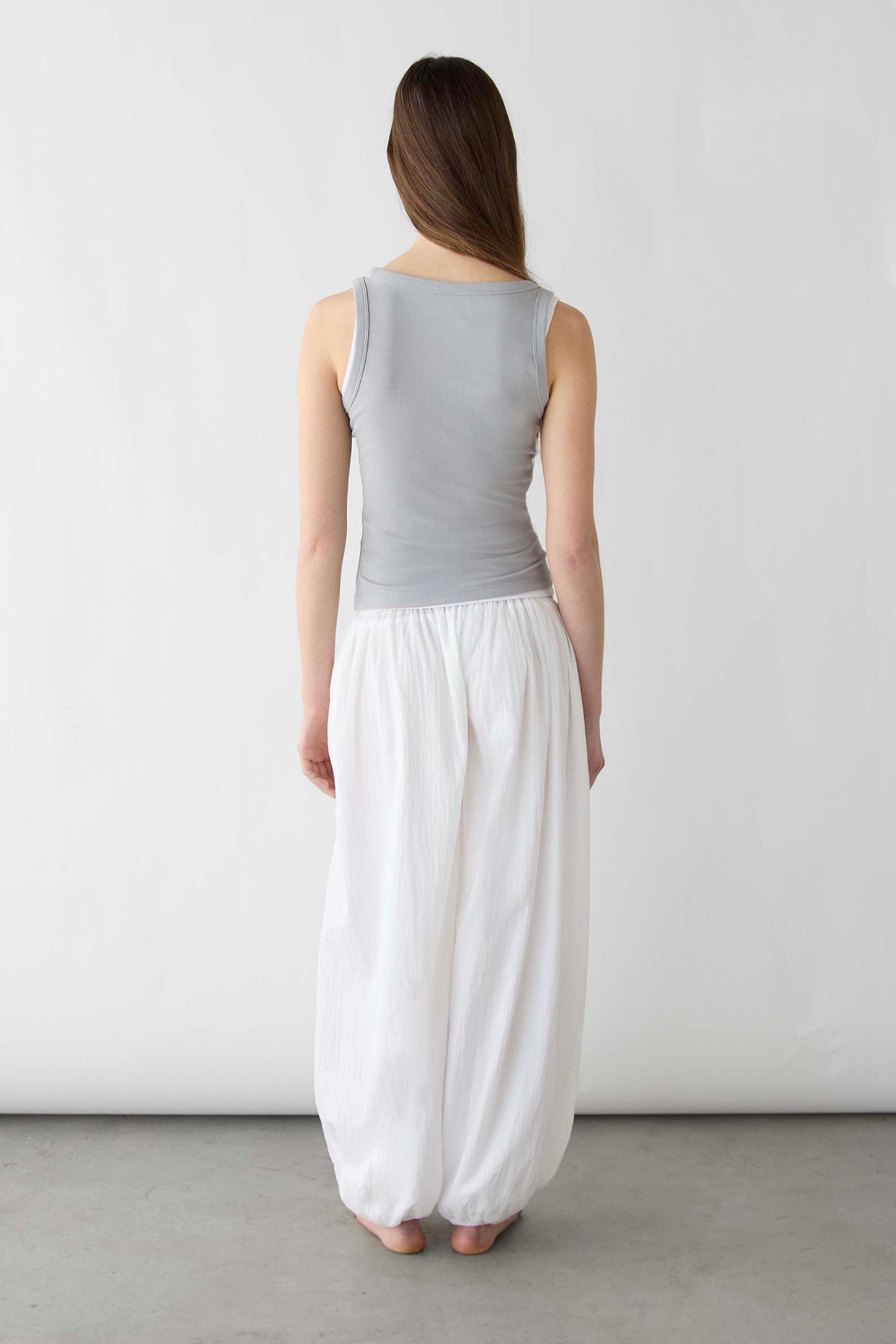 RIBBED SCOOPED NECK TANK