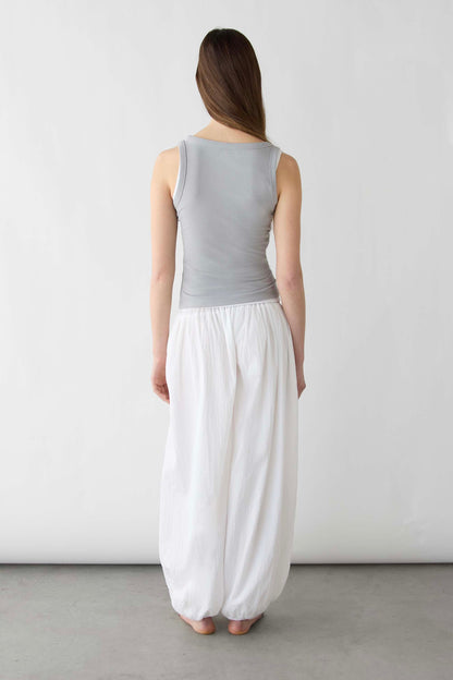 RIBBED SCOOPED NECK TANK