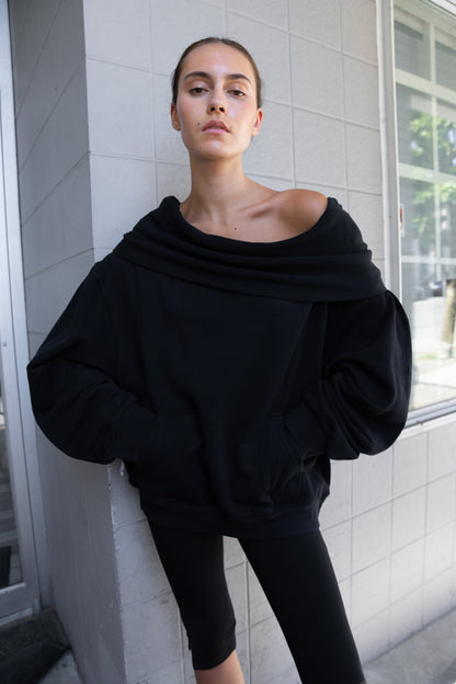 SLOUCHY OVERSIZED HOODIE