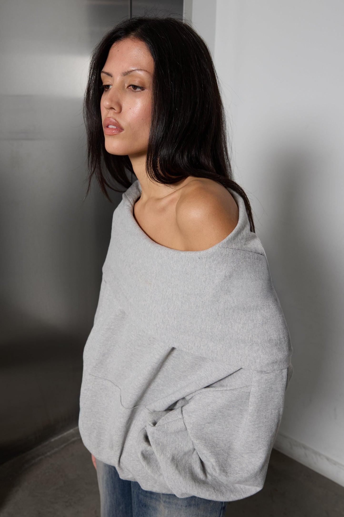 SLOUCHY OVERSIZED HOODIE