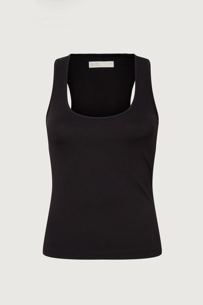 SCOOP NECK CROPPED TANK TOP